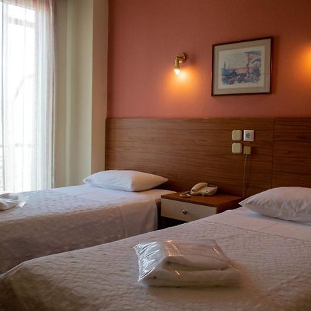 Egnatia Hotel Ioannina Extérieur photo