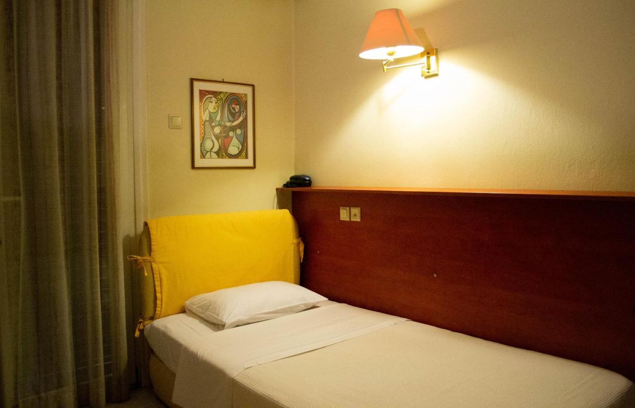 Egnatia Hotel Ioannina Extérieur photo